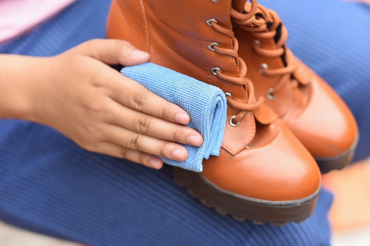 wiping off leather boots